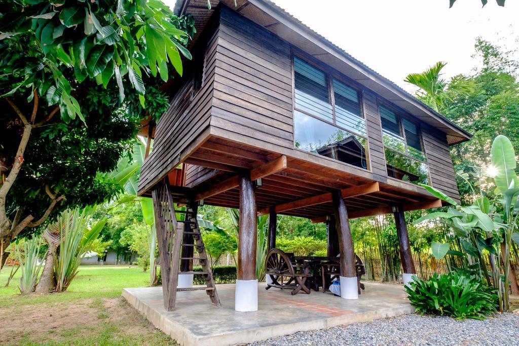 Banyen Villa Ban Ban San Sai Extérieur photo