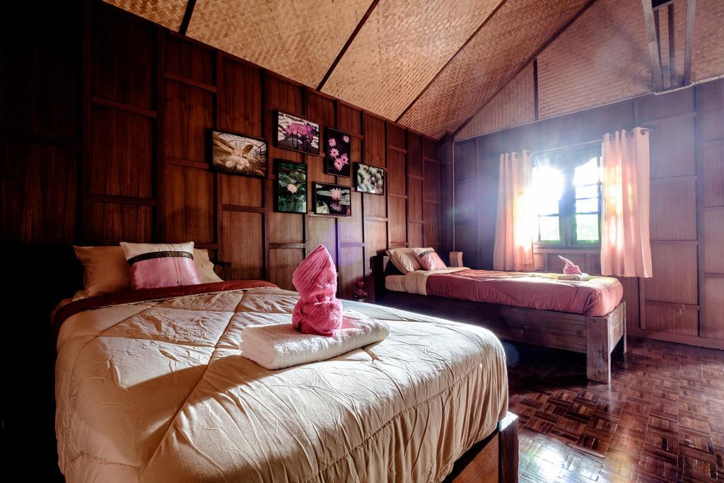 Banyen Villa Ban Ban San Sai Chambre photo