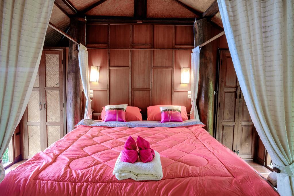 Banyen Villa Ban Ban San Sai Chambre photo