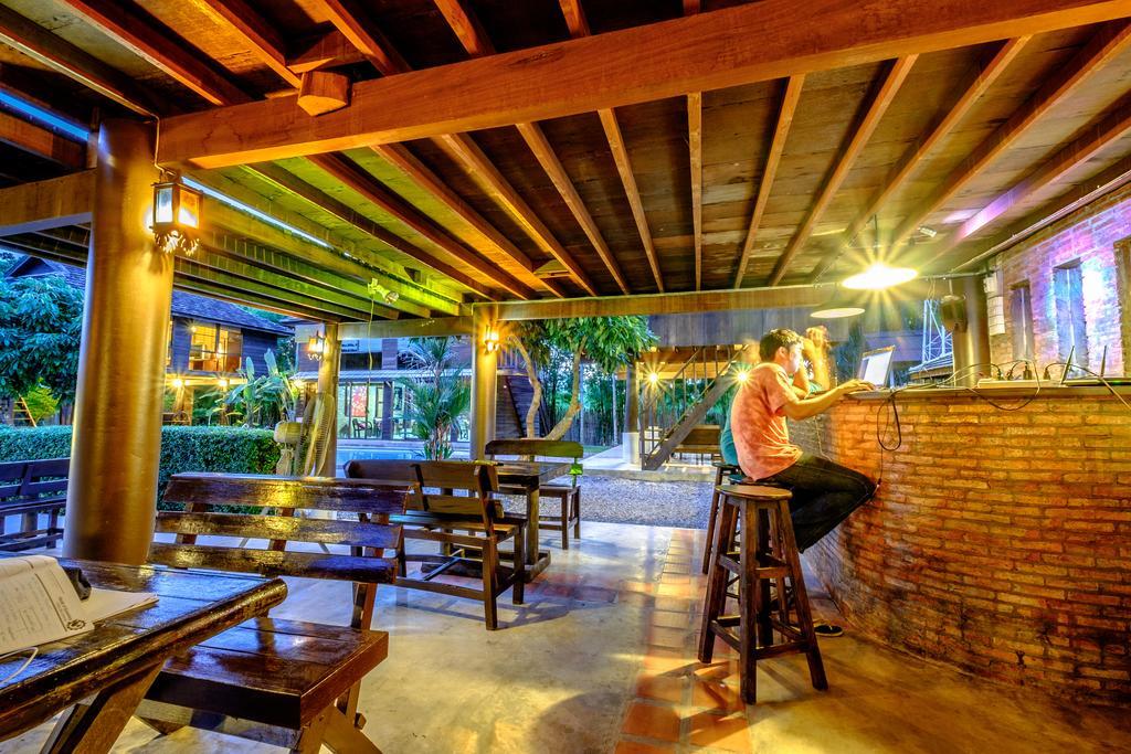 Banyen Villa Ban Ban San Sai Extérieur photo